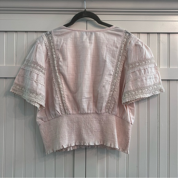 Forever 21 Light Pink Textured Crop Blouse - Picture 5 of 5